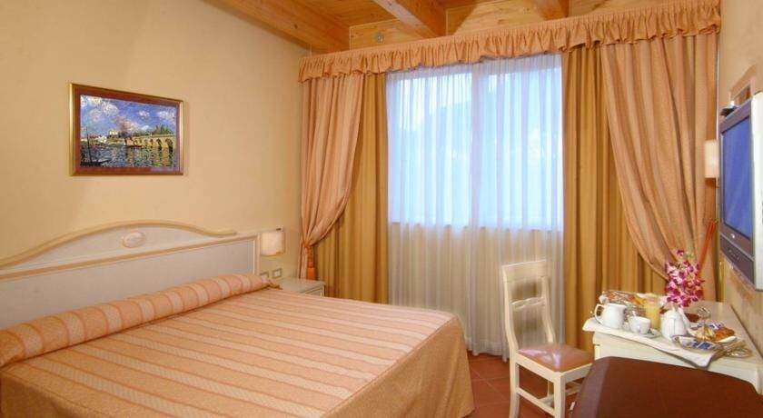 Hotell Shangri-la By Omnia